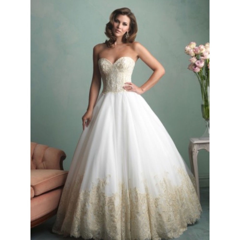 Sweetheart Full Skirt Gown With Gold Lace Detail